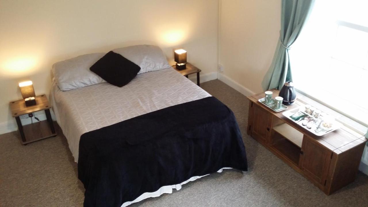 Wiggenhall Saint Germans Riverbank Guest House المظهر الخارجي الصورة